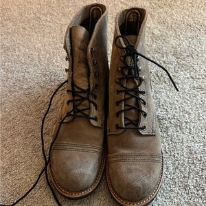 Men's Brown Lace-Up Boots